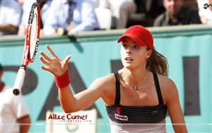 Alize Cornet